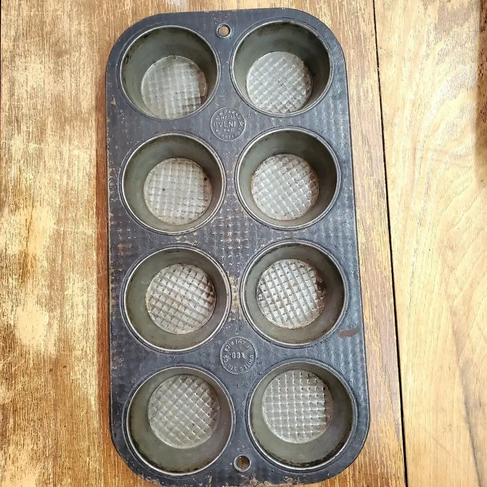 Vintage EKCO OVENEX X80 Starburst Waffle Pattern 8 Cup Muffin Cupcake Baking Tin